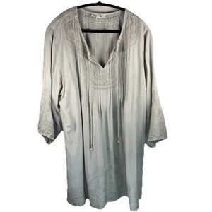 Solitaire Boho 2X Embroidered Tunic Top 3/4 Sleeve Tassel Boho Core Embroidered